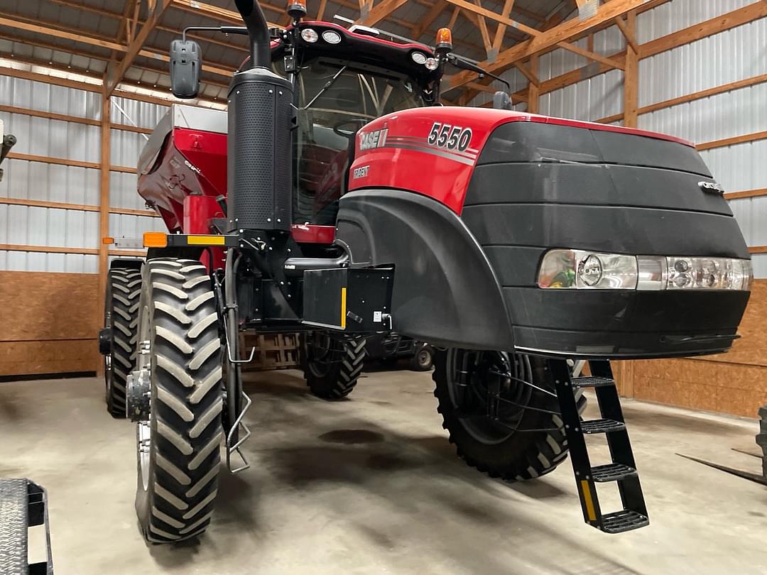 Image of Case IH 5550 Trident Image 0