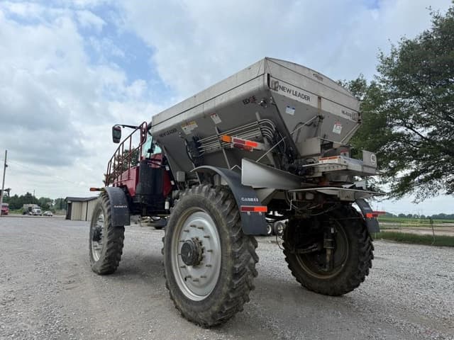 Image of Case IH 5550 Trident equipment image 2