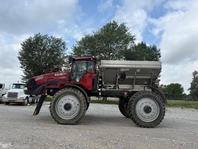 Image of Case IH 5550 Trident equipment image 1