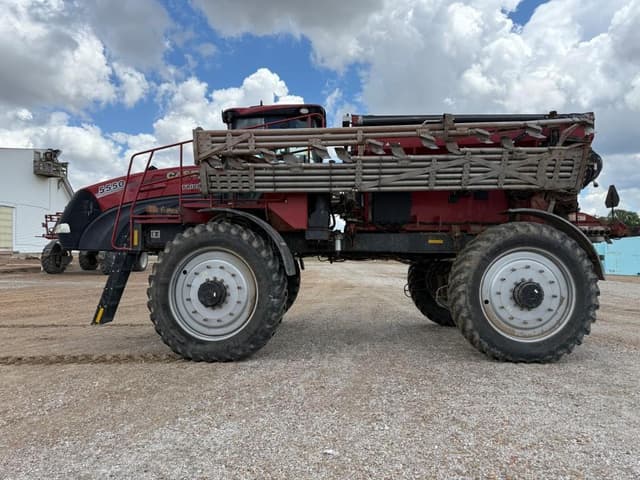 Image of Case IH 5550 Trident equipment image 1