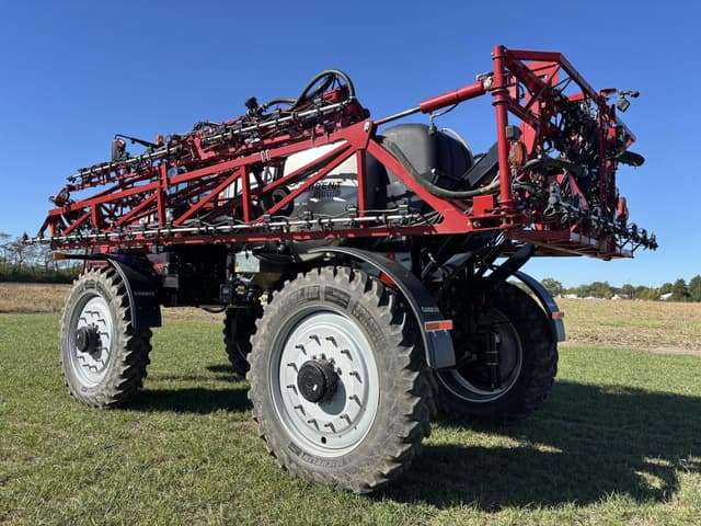 Image of Case IH 5550 Trident equipment image 4