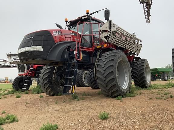 Image of Case IH 5550 Trident Image 0