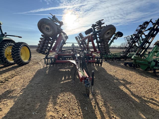 Image of Case IH Barracuda 335 equipment image 4