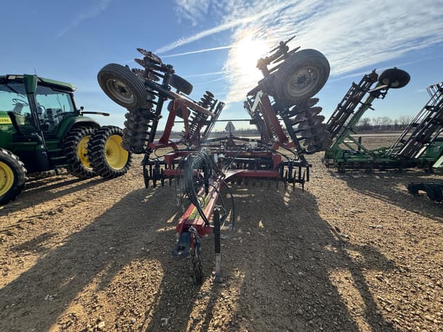 Image of Case IH Barracuda 335 equipment image 3