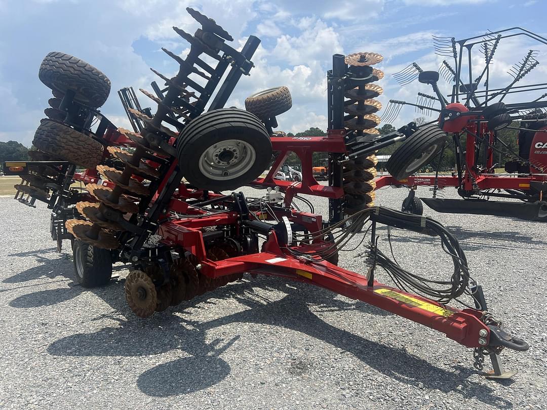 Image of Case IH 335VT Primary image