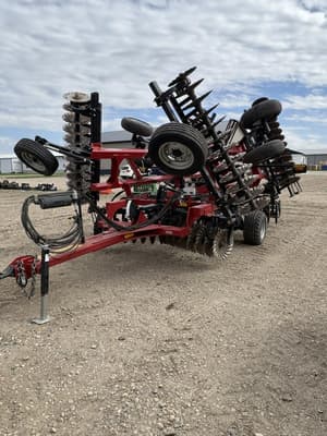 2022 Case IH 335VT Image