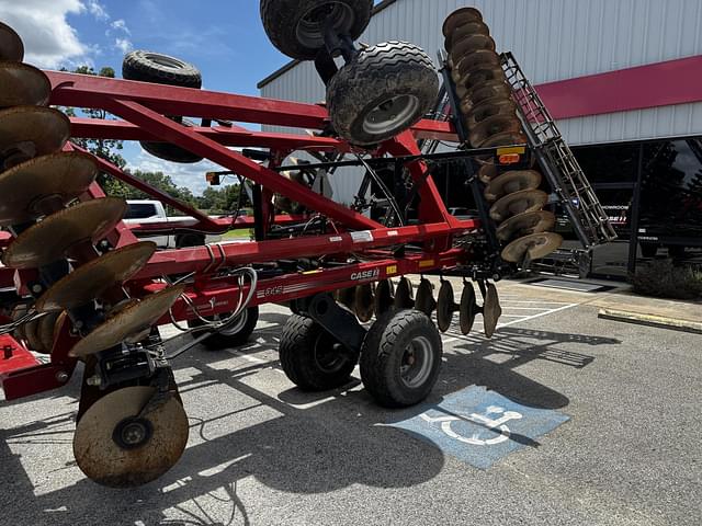Image of Case IH 345 equipment image 3