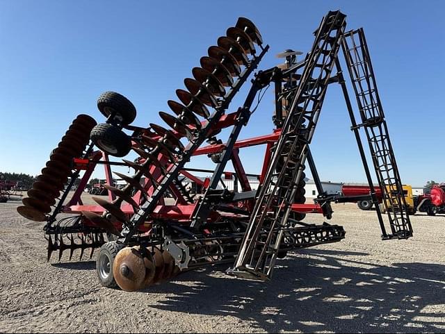 Image of Case IH 375 equipment image 4