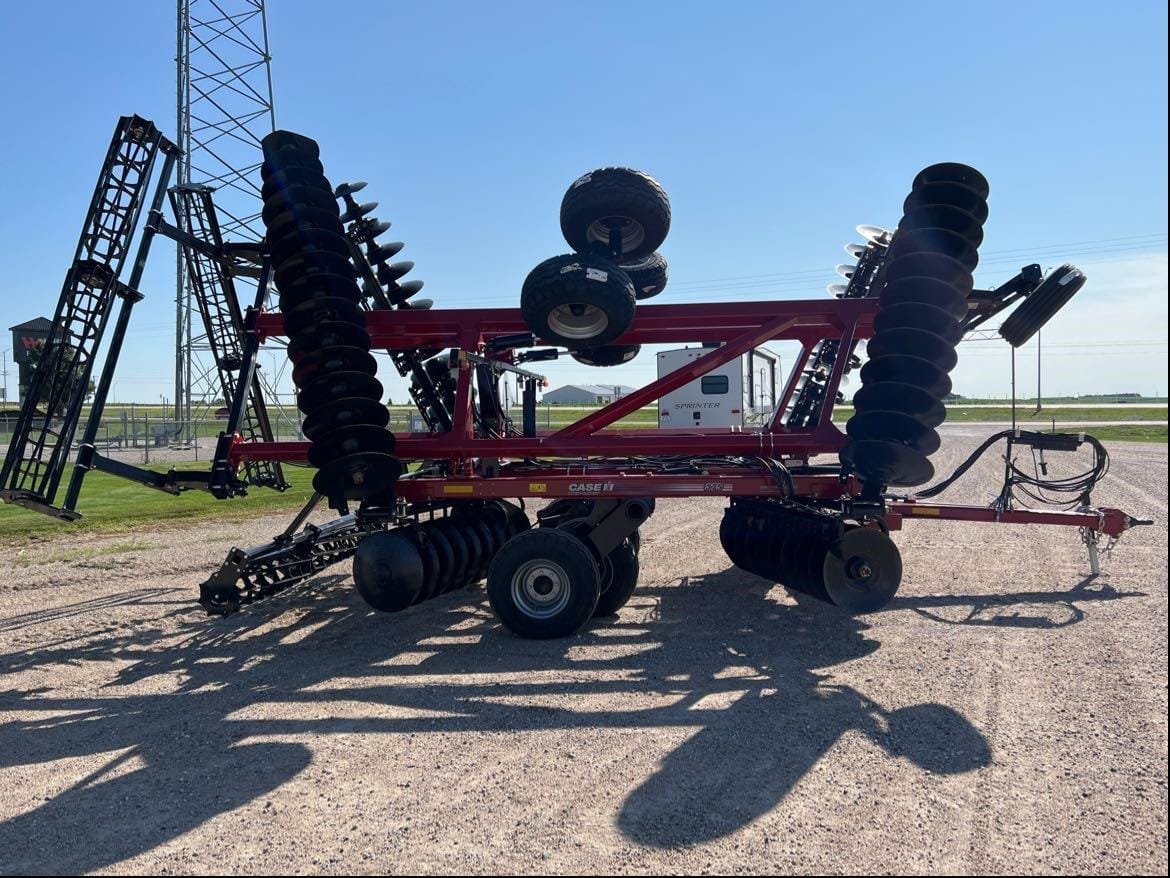 2022 Case IH 375 Equipment Image0