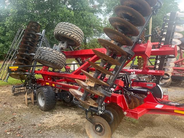 Image of Case IH 345 equipment image 1