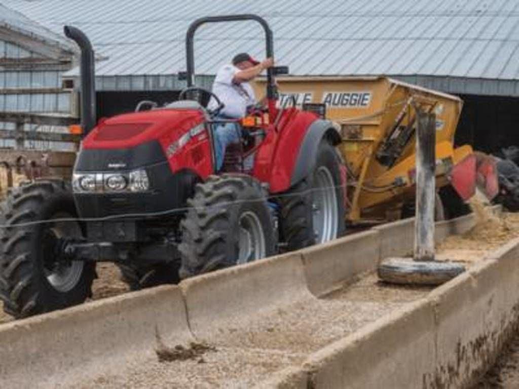 Image of Case IH Farmall 120C Primary Image