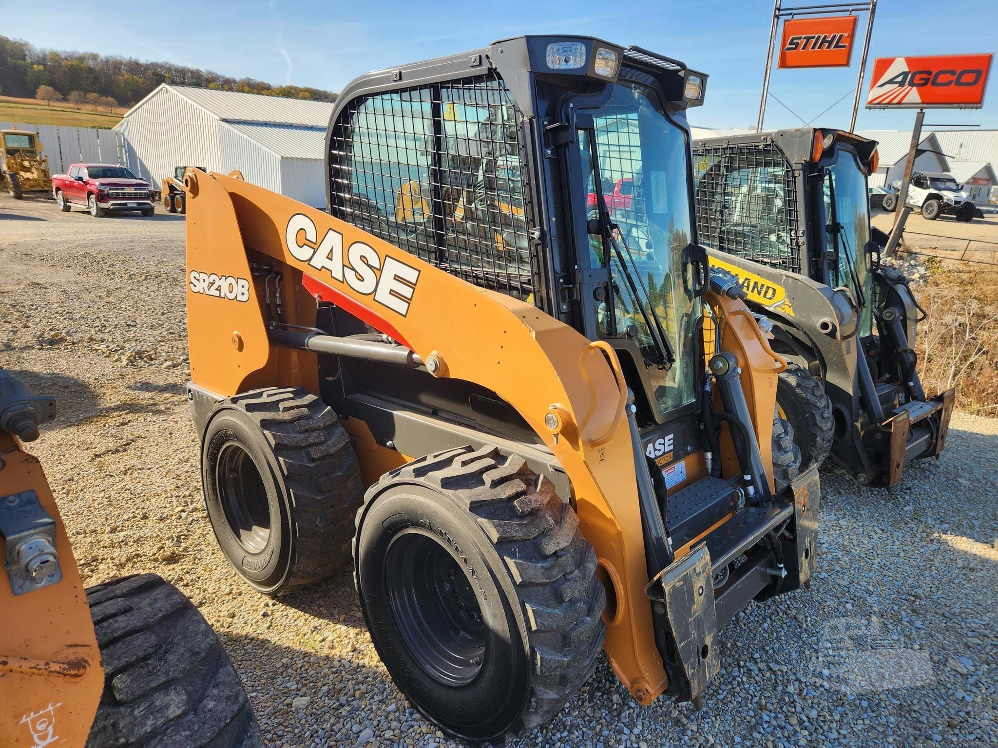 2022 Case SR210B Equipment Image0