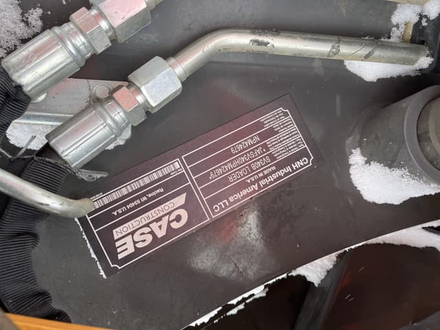 Image of Case SV340B equipment image 3