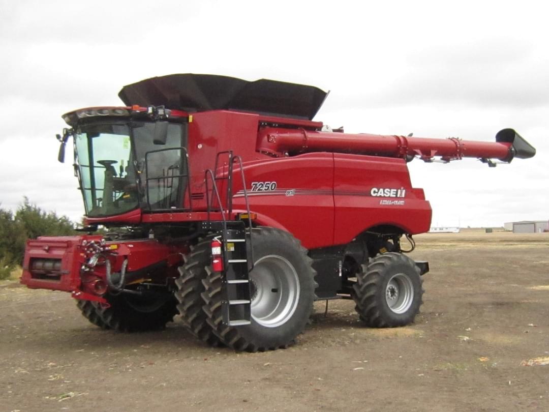 Image of Case IH 7250 Image 1