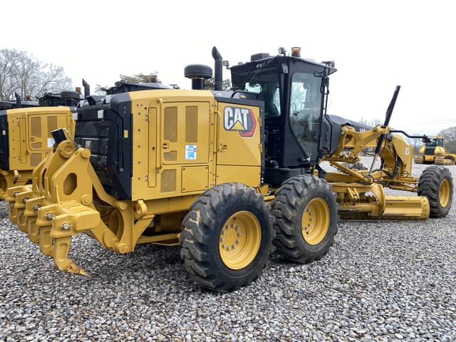 Image of Caterpillar 140 equipment image 2