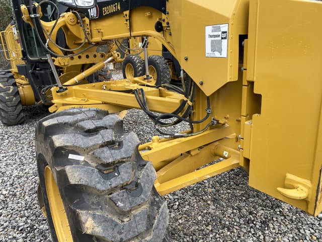 Image of Caterpillar 140 equipment image 4