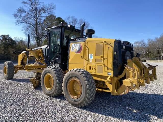 Image of Caterpillar 140 equipment image 1