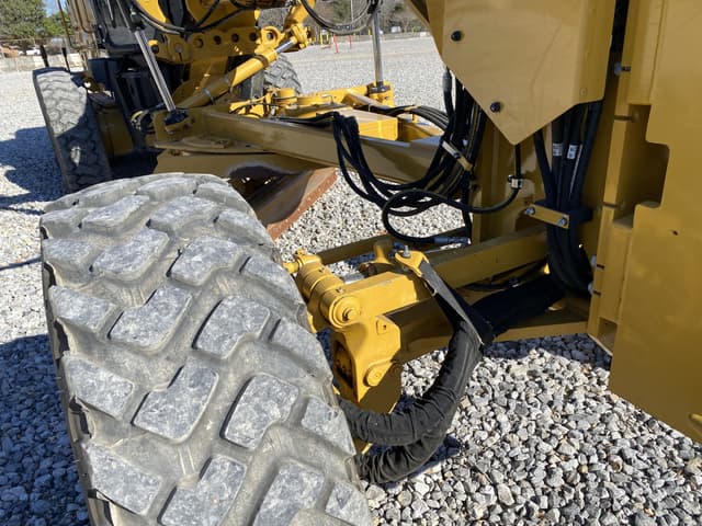 Image of Caterpillar 140 equipment image 4