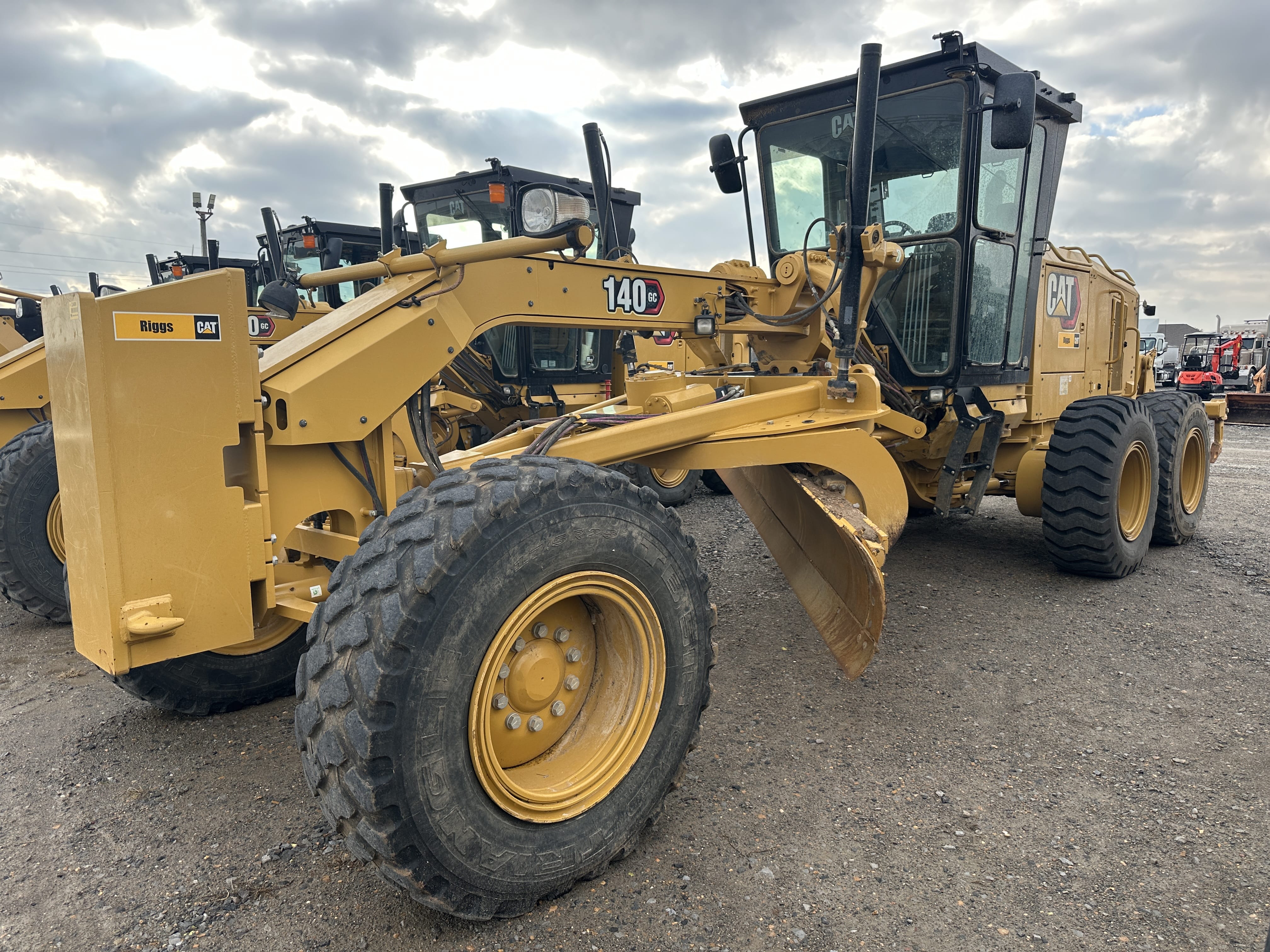 2022 Caterpillar 140GC Equipment Image0
