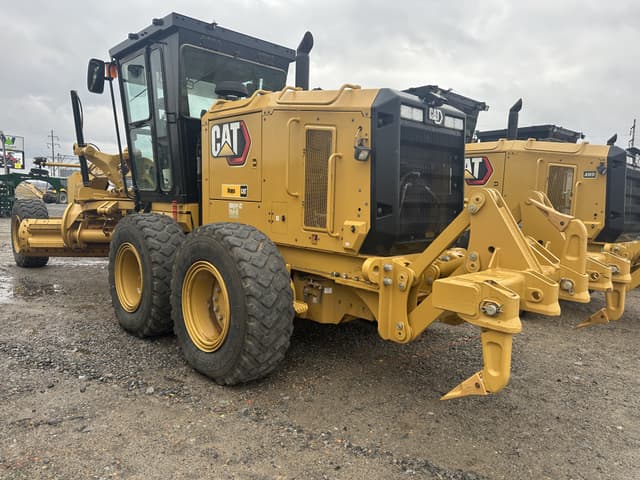 Image of Caterpillar 140GC equipment image 3