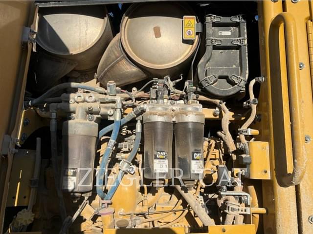 Image of Caterpillar 140 equipment image 2