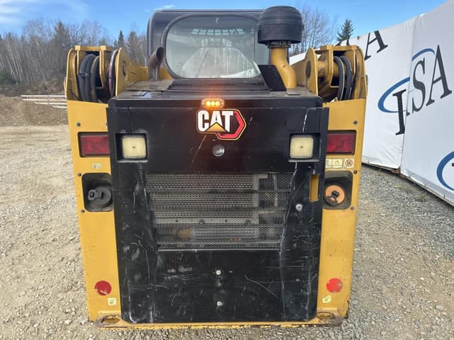 Image of Caterpillar 226D3 equipment image 3