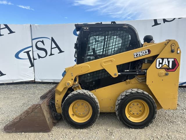 Image of Caterpillar 226D3 equipment image 1