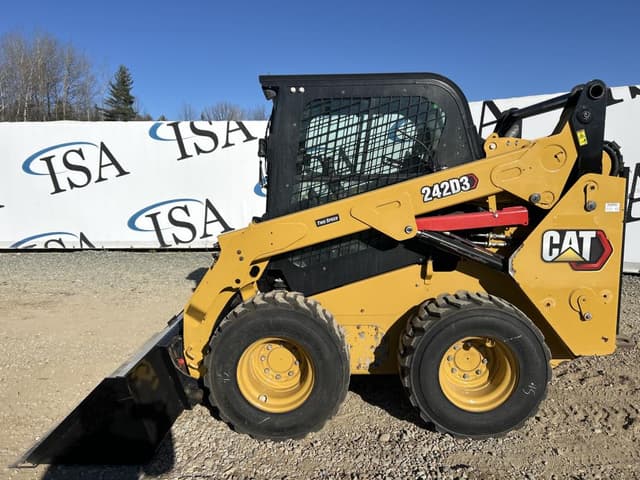 Image of Caterpillar 242D3 equipment image 1