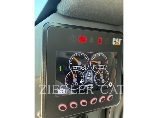 Image of Caterpillar 246D3 equipment image 4