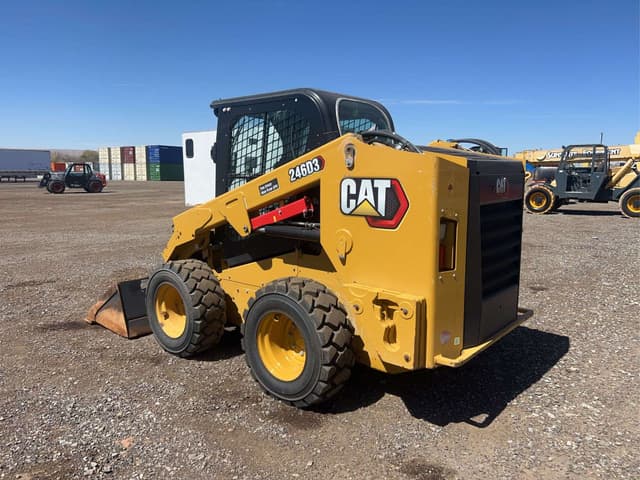 Image of Caterpillar 246D3 equipment image 3