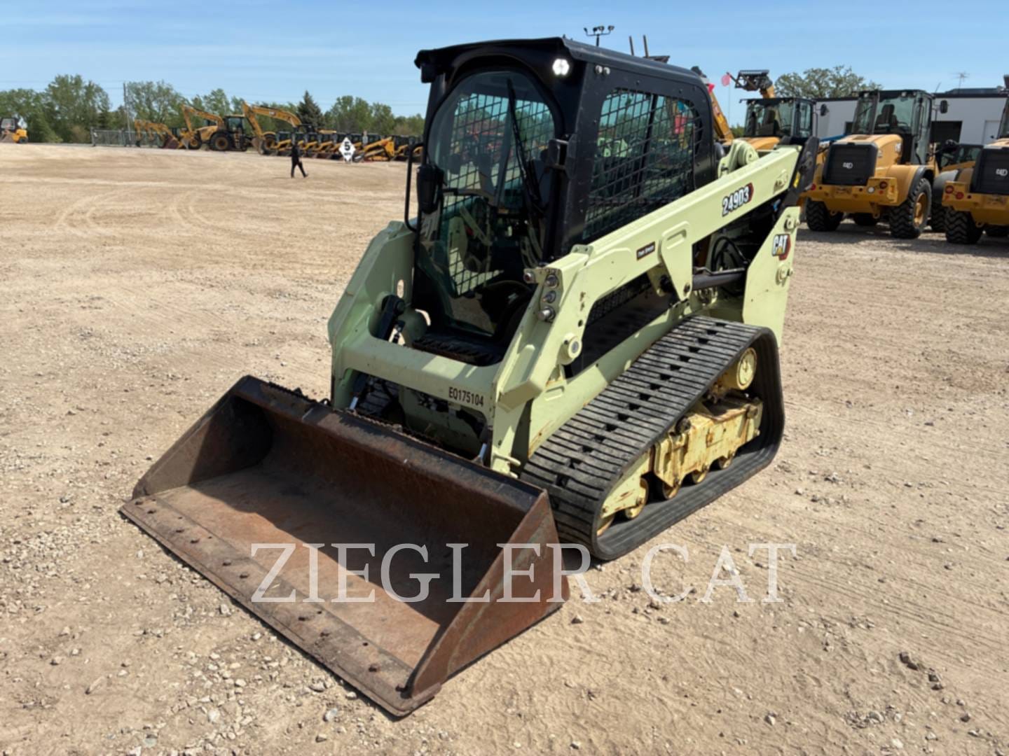 2022 Caterpillar 249D3 Equipment Image0