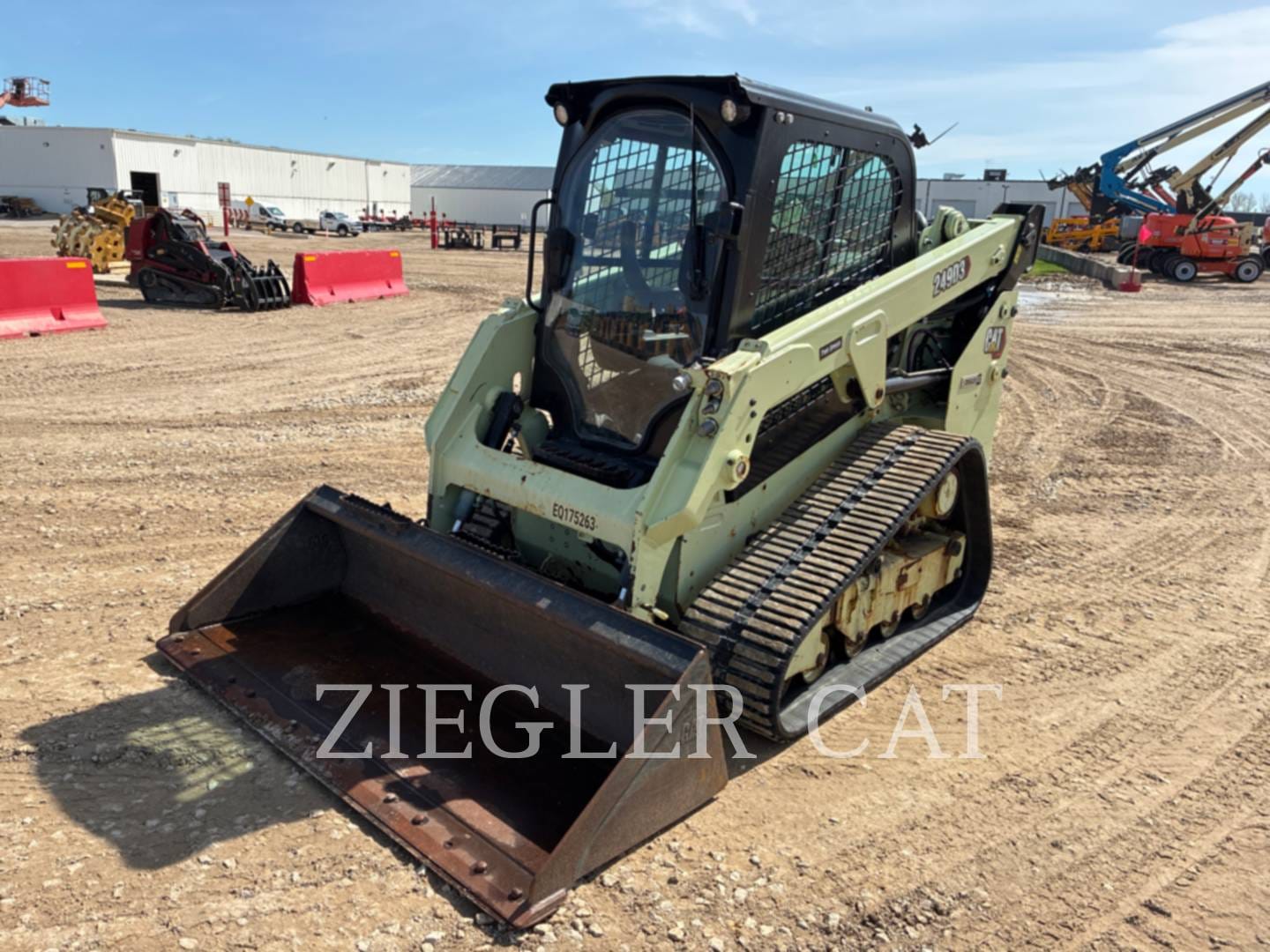 2022 Caterpillar 249D3 Equipment Image0