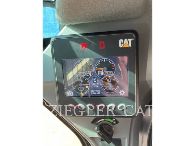 Image of Caterpillar 249D3 equipment image 4