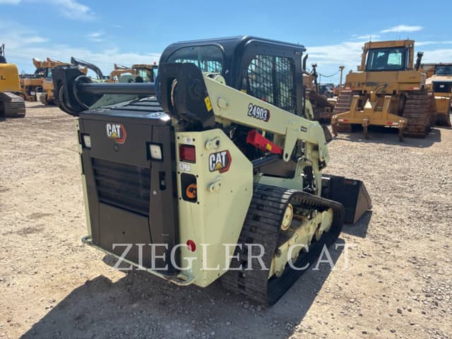 Image of Caterpillar 249D3 equipment image 2