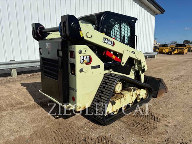 Image of Caterpillar 249D3 equipment image 2