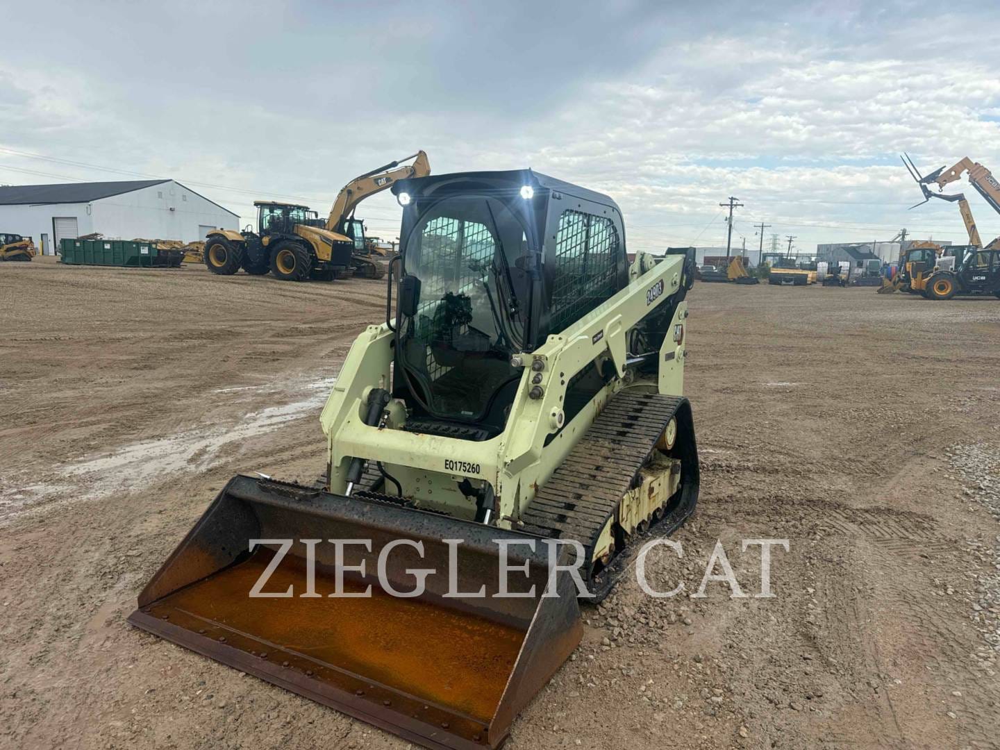 2022 Caterpillar 249D3 Equipment Image0