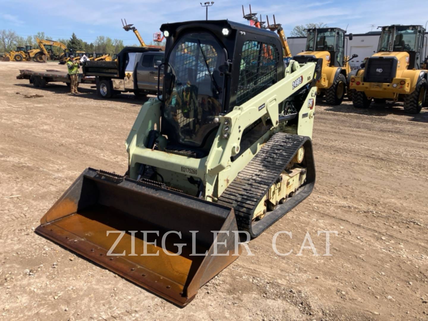 2022 Caterpillar 249D3 Equipment Image0