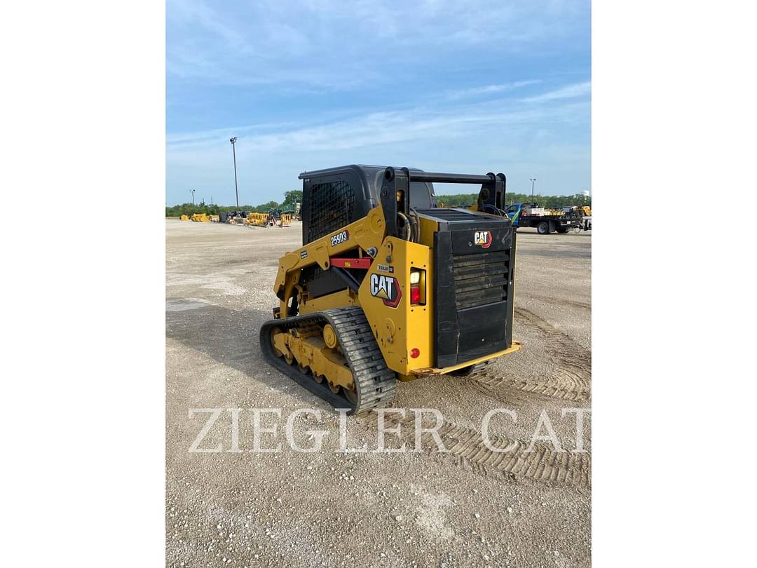 Image of Caterpillar 259D3 Primary image