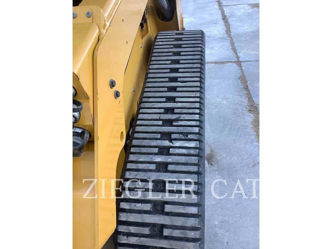 Image of Caterpillar 259D3 Primary image