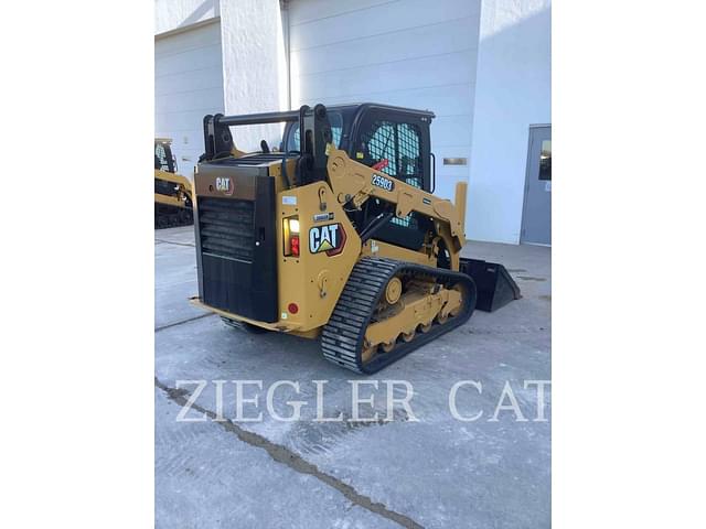 Image of Caterpillar 259D3 equipment image 2