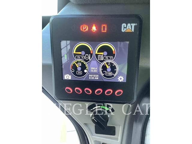 Image of Caterpillar 259D3 equipment image 4