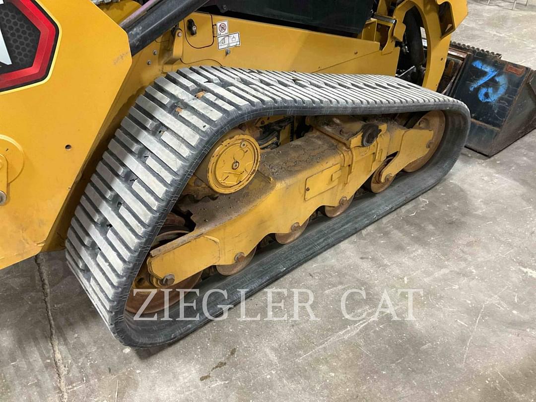 Image of Caterpillar 259D3 Primary image