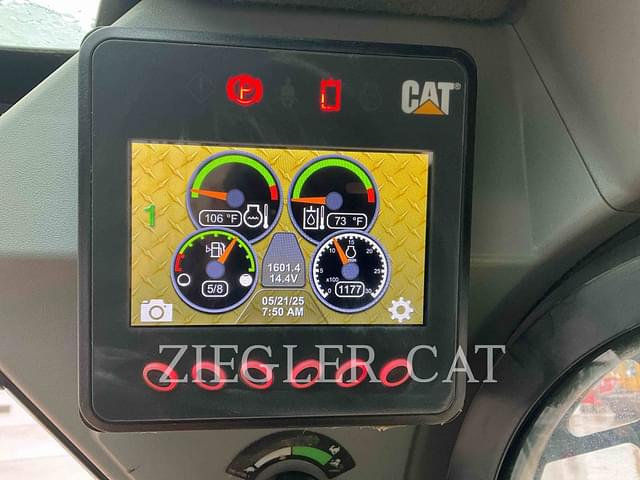 Image of Caterpillar 259D3 equipment image 3