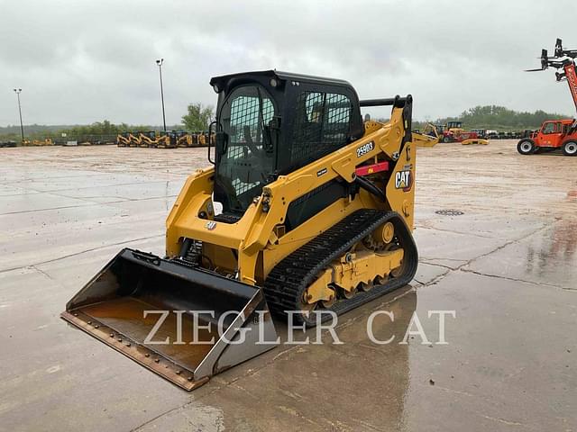 Image of Caterpillar 259D3 equipment image 2