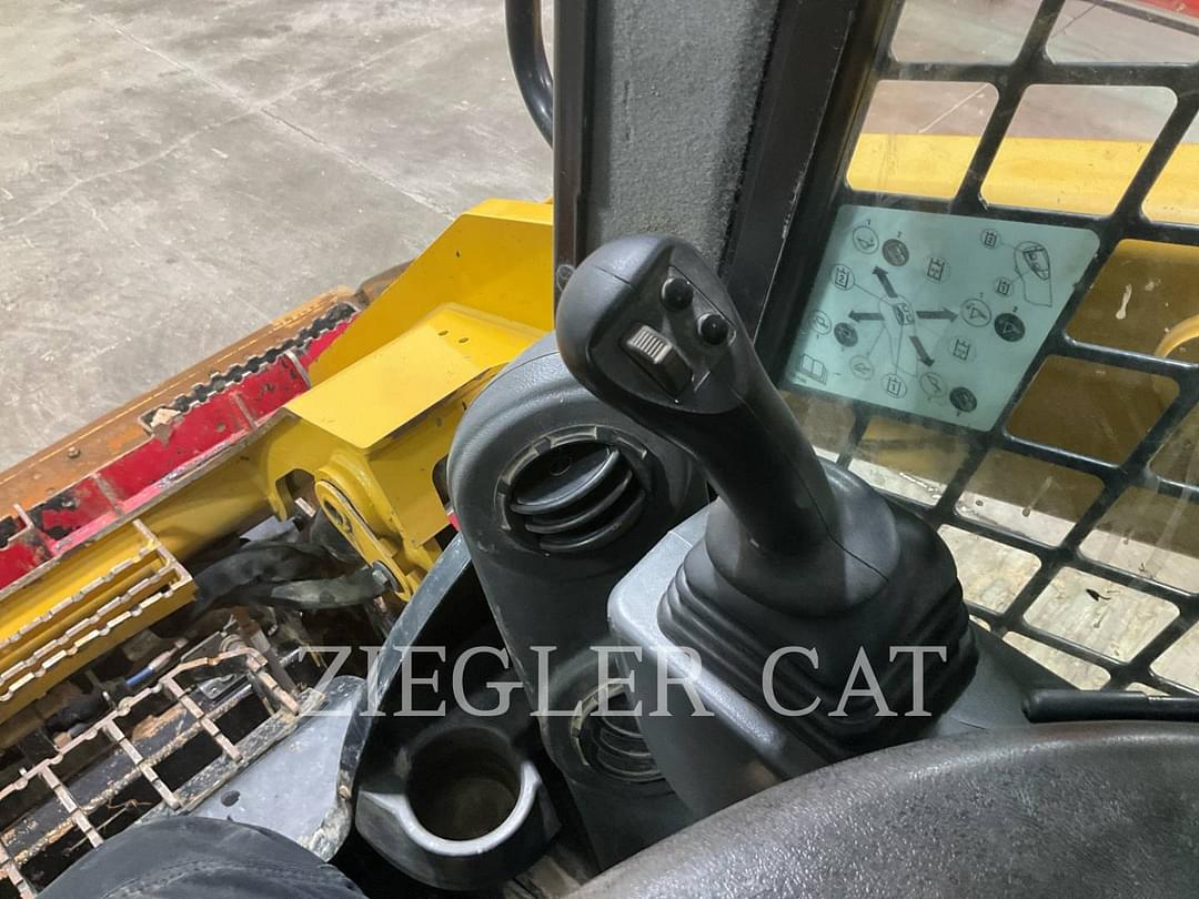 Image of Caterpillar 279D3 Primary image