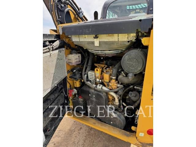 Image of Caterpillar 289D3 equipment image 4