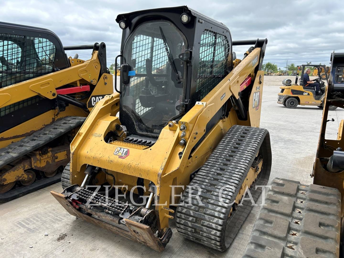 Main image Caterpillar 289D3