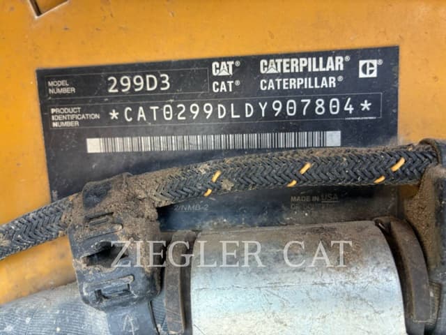 Image of Caterpillar 299D3 equipment image 4