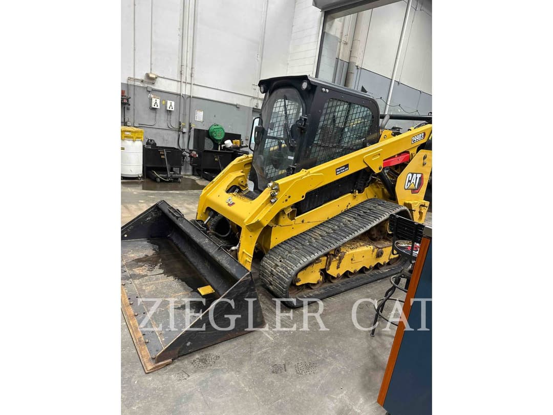 Image of Caterpillar 299D3 Primary image