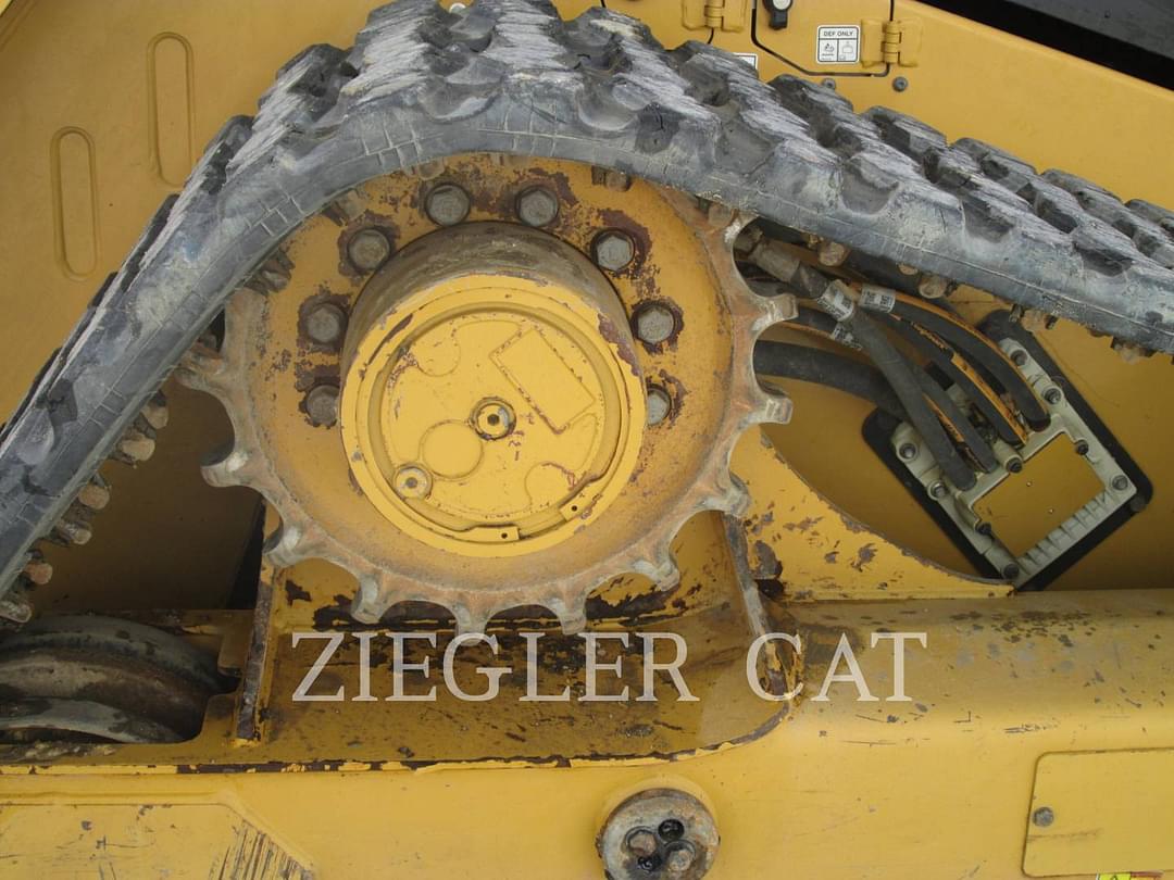 Image of Caterpillar 299D3 Primary image